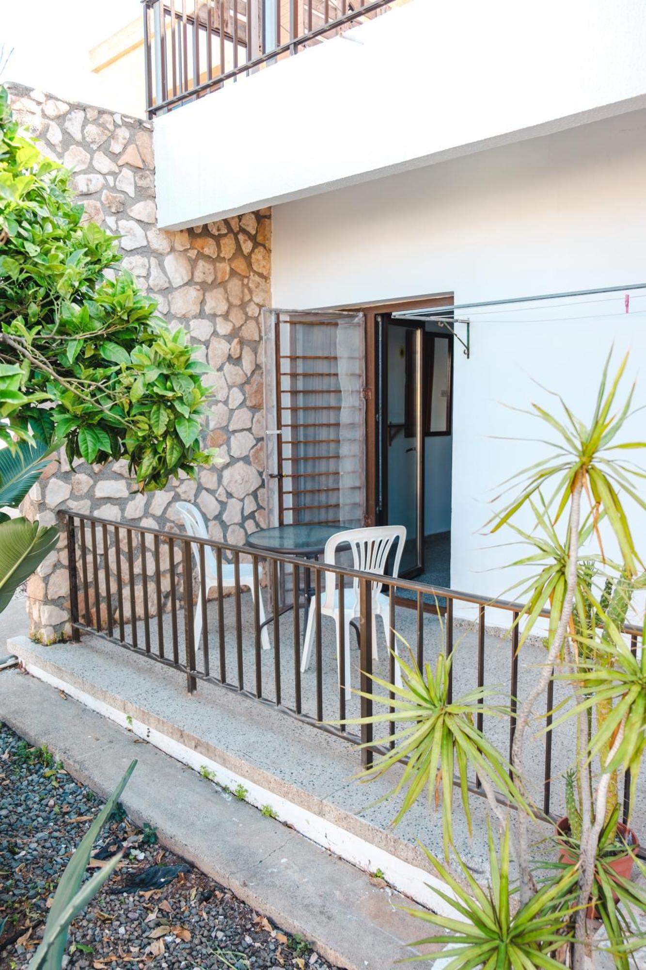 Serenityone - Centrally Located One Bedroom Apt Ayia Napa Exterior foto